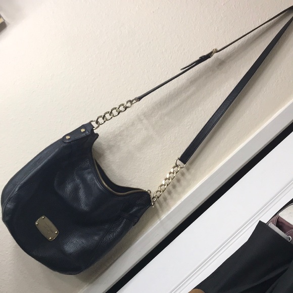 MICHAEL Michael Kors Handbags - ❗️❗️*SOLD** ❗️❗️Authentic Micheal Kors purse